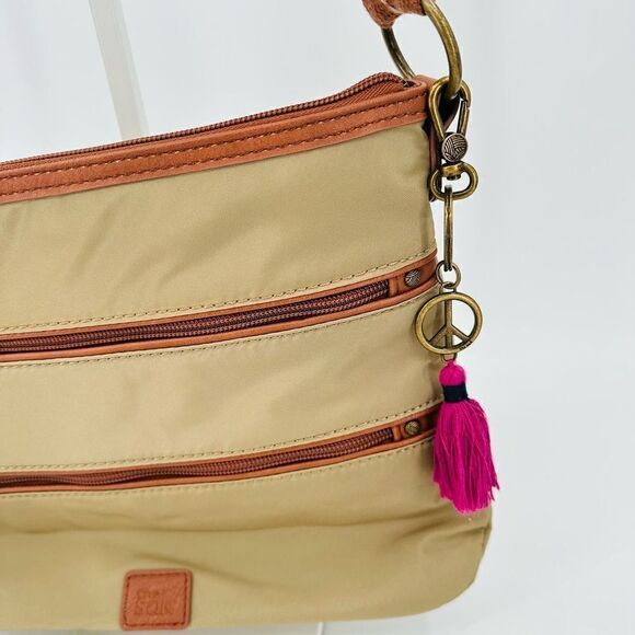 The Sak Esperato Nylon Crossbody Traveler Organizer Tan EUC! Lightweight Utility - Picture 2 of 12